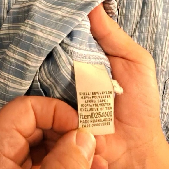 L.L. Bean Light Blue and White Button Down Shirt - Picture 6 of 9